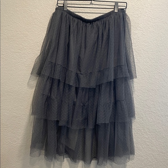 wild fable Dresses & Skirts - Wild Fable Womens XXL Gray Tulle Tiered Ruffle Ballet Midi Tutu Skirt